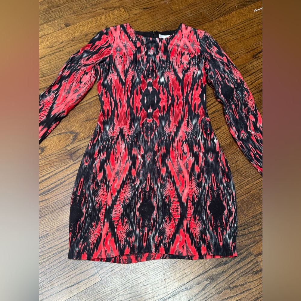 Parker 100% Silk Yolanda Iguana red print dress size small